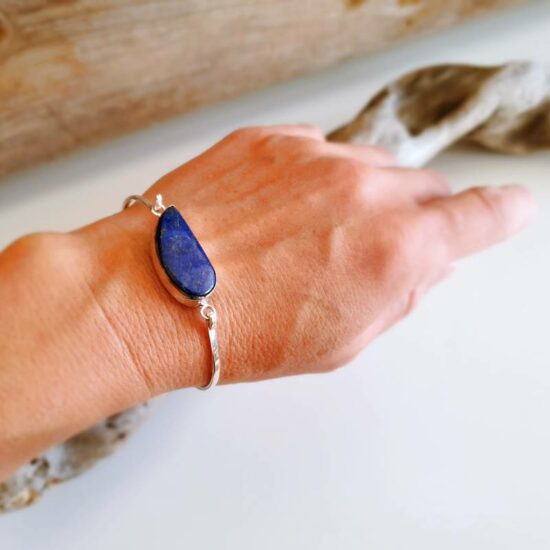 Lapis Lazuli Silver Bangle WAVE OMYOKI Designer Jewelry