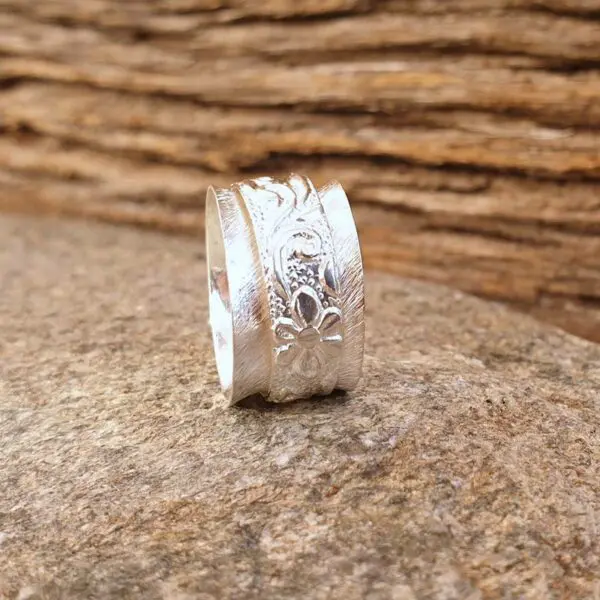 Bague de méditation argent OM