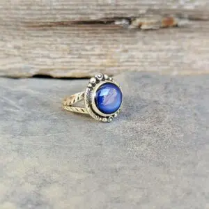 Bague en saphir étoilé argent