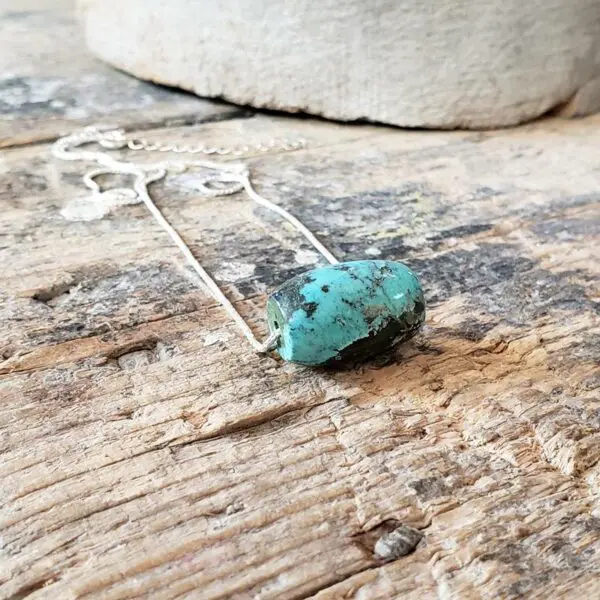 Collier turquoise véritable STUPA