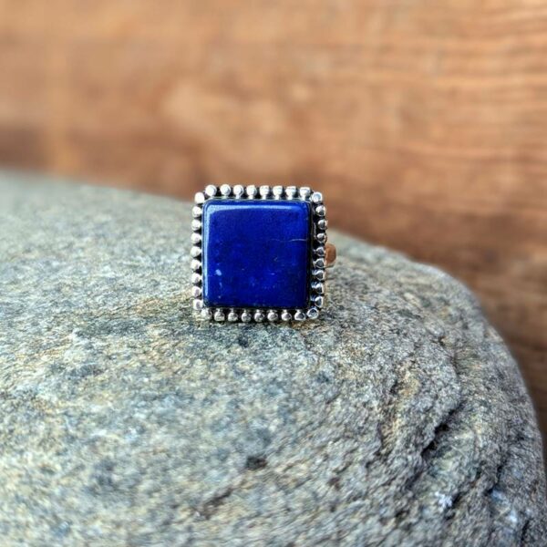 Bague lapis lazuli carré MIKI