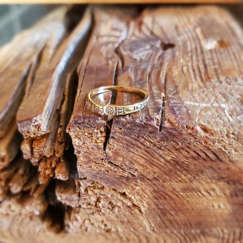 Bague fine dorée AGRA Bague fine dorée AGRA