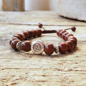 Bracelet en bois de rose OM