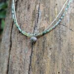 Collier artisanal de la tribu Karen