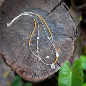 Collier double rang en calcite jaune