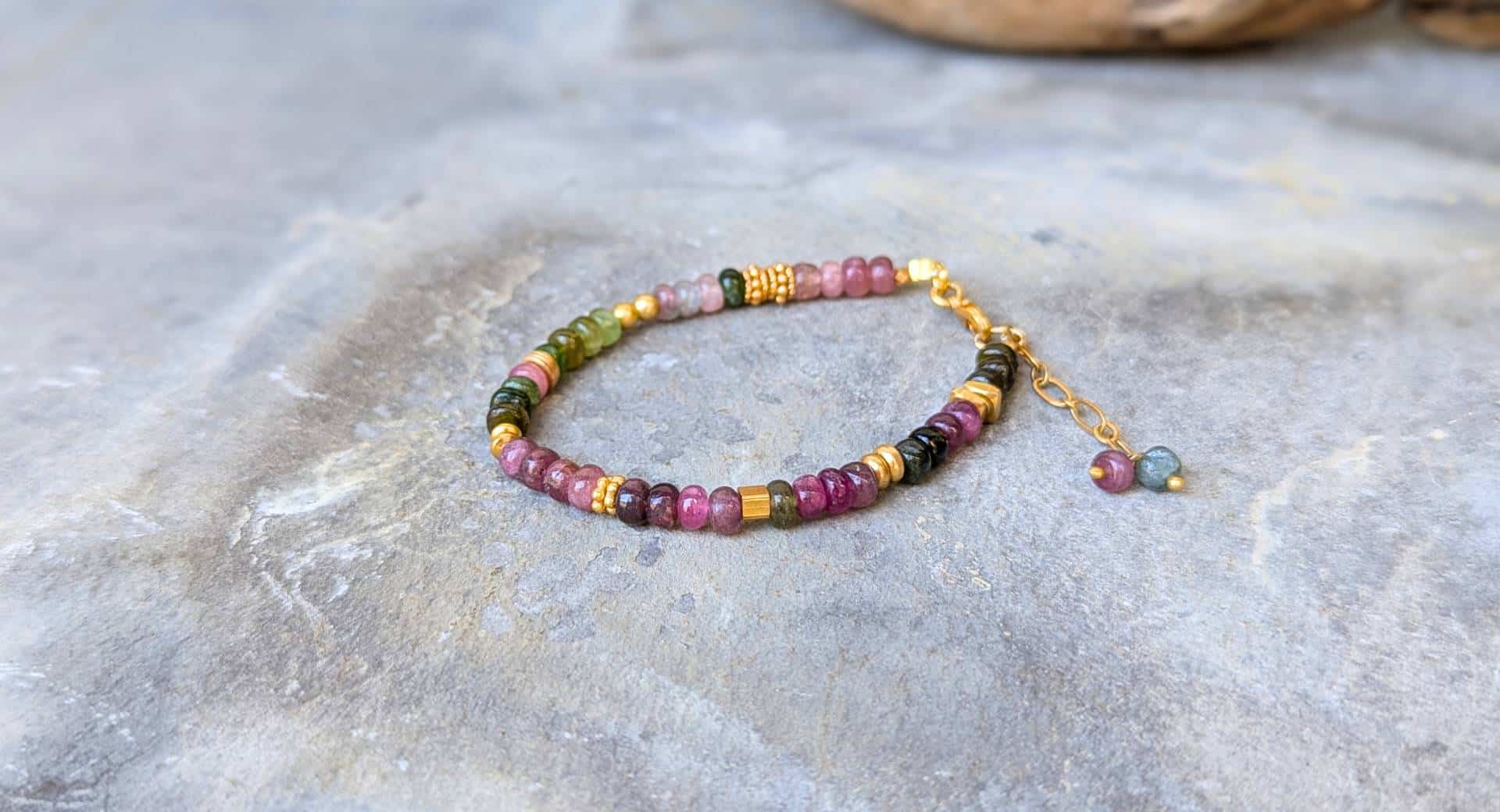 Bijoux dorés artisanaux - Bijoux fantaisie OMYOKI