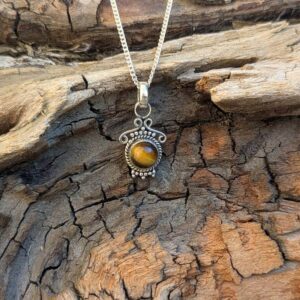 Petit pendentif ethnique oeil de tigre